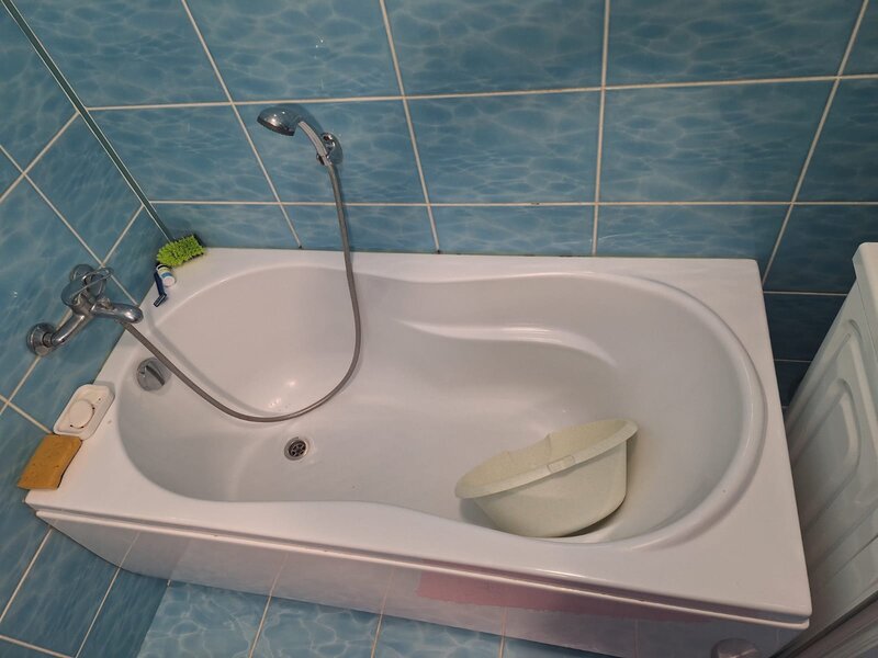Garsoniera moderna de vanzare, 36 mp, etaj 2/4, bloc 2013,